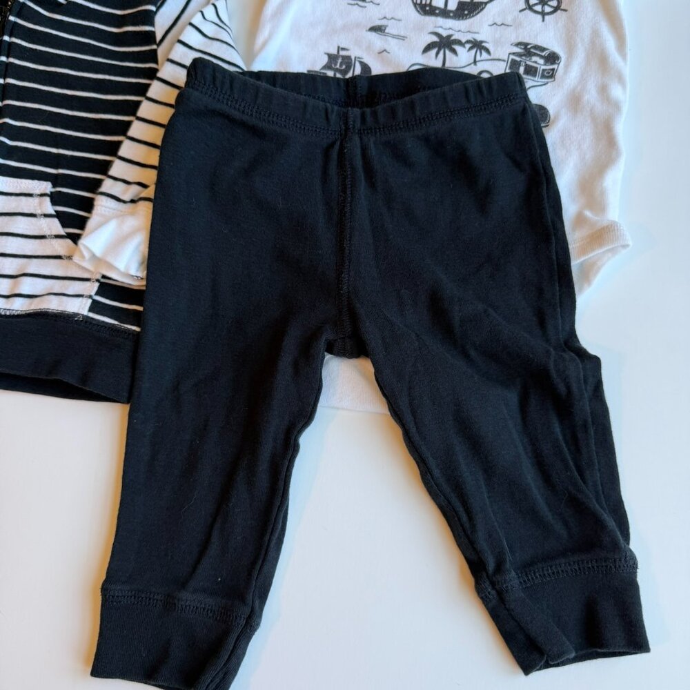🏴☠️ Baby Boy, Pirate, Matching Outfit - Picture 3 of 11